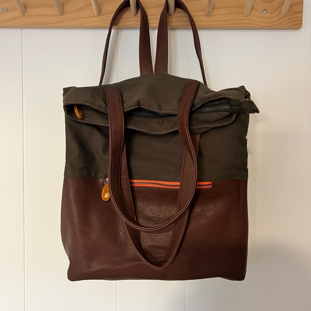 Canopy Verde Backpack - image 2